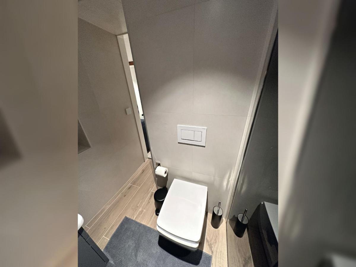 Jobelhome Alb Apartment Bad Urach Exteriör bild