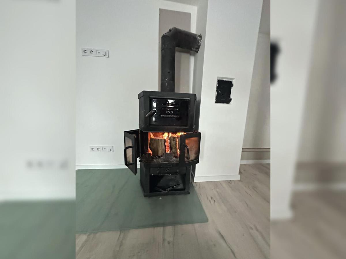 Jobelhome Alb Apartment Bad Urach Exteriör bild