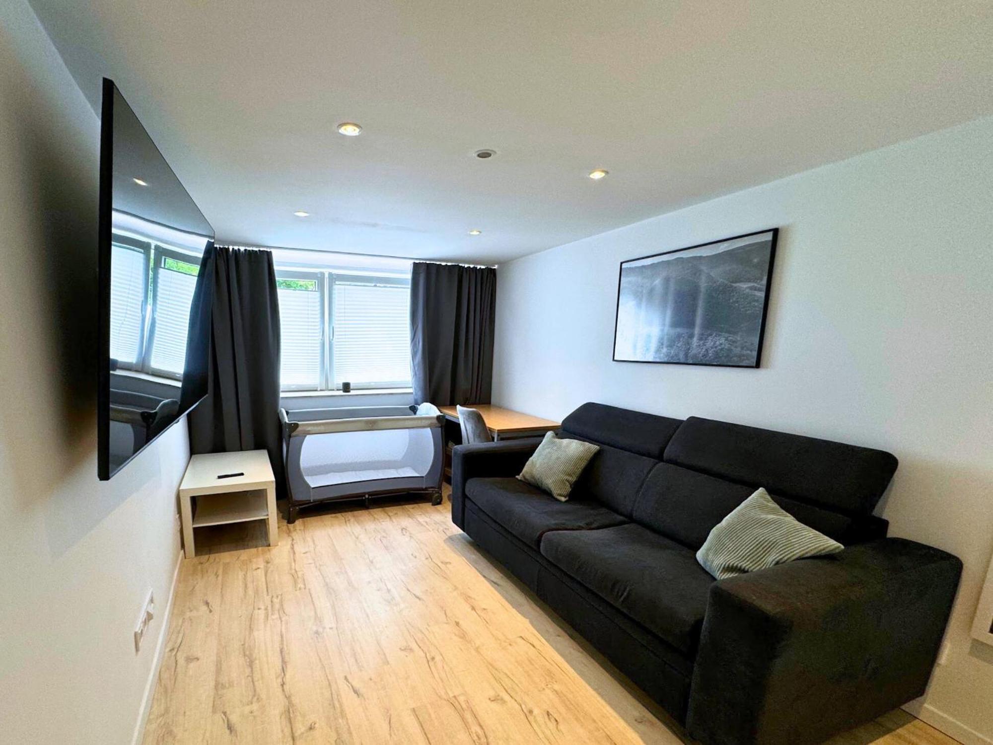 Jobelhome Alb Apartment Bad Urach Exteriör bild